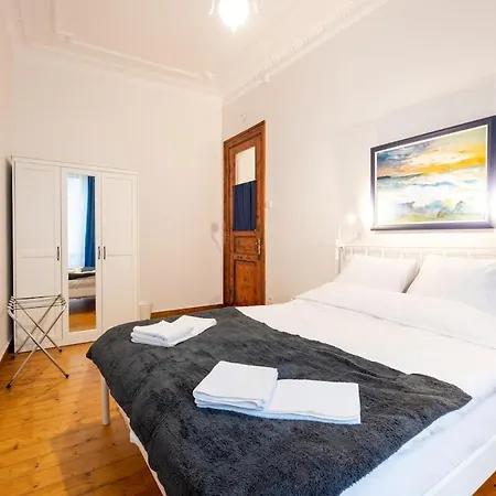 Casa Breeze Apartment *